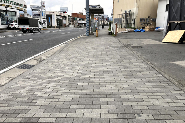 神奈川県厚木市 インターロッキング復旧工事 イメージ2