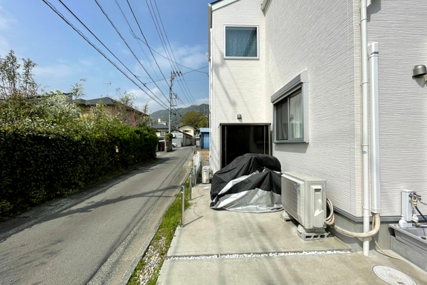 神奈川県M町 外構サイクルポート設置施工 イメージ2