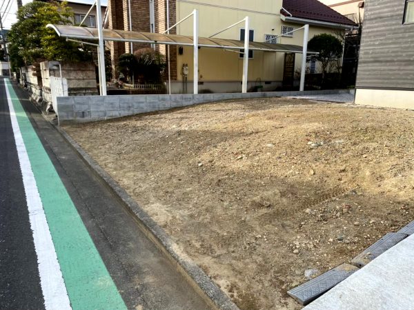 神奈川県 N町 駐車場土間コンクリート・ブロック外構工事 イメージ3