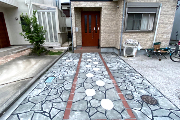 神奈川県 住宅アプローチ ローラーストーン施工 イメージ1