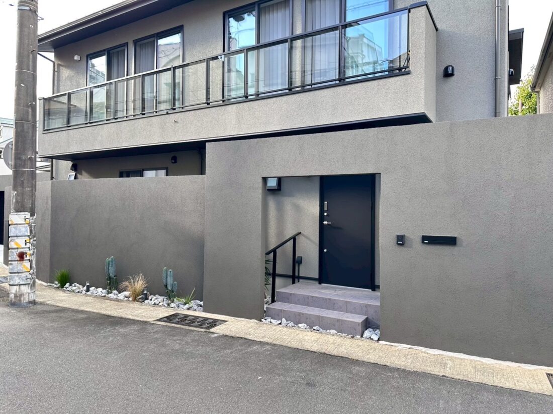 モダンフルクローズ外構施工事例 イメージ2